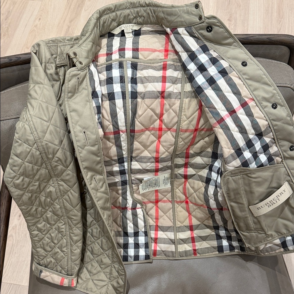 Women’s Burberry nude Quilted Jacket with Check Interior